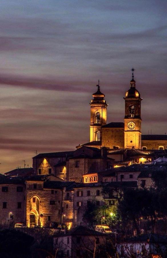La Trave Bed and Breakfast Montecosaro  Buitenkant foto